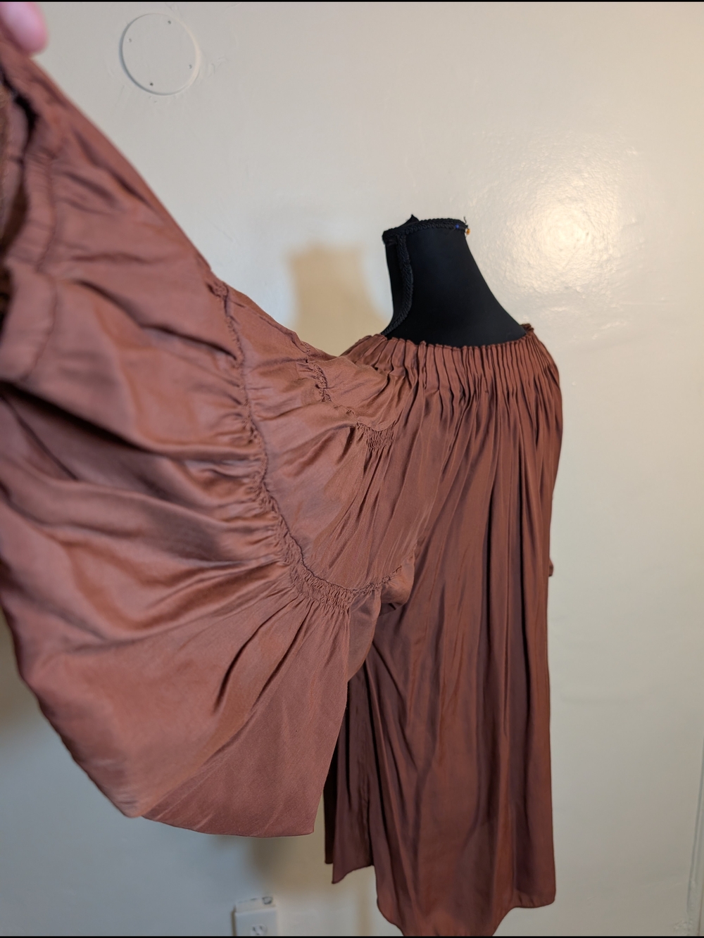 Rust Brown Peasant Blouse with Balloon Sleeves - Picture 6 of 6